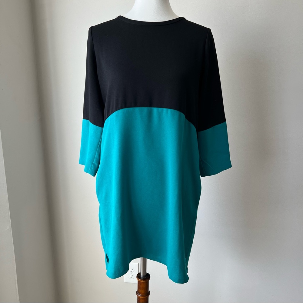 Forever 21 Black and Teal Color-block Shift Dress